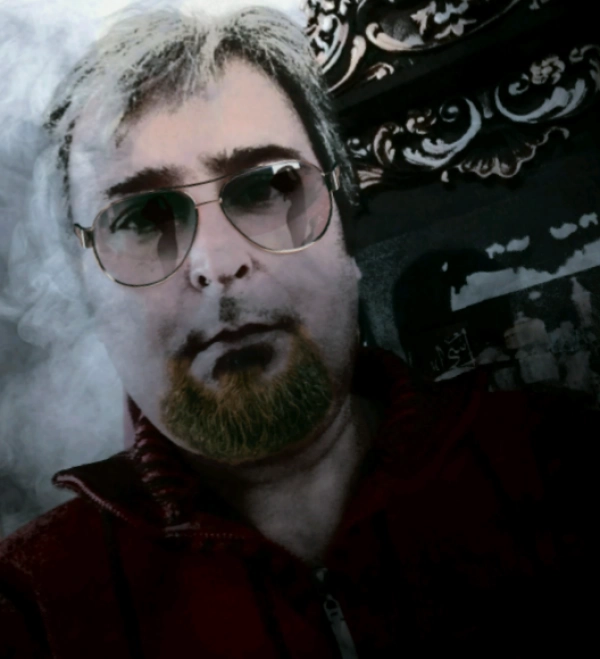بااحساس وحشی