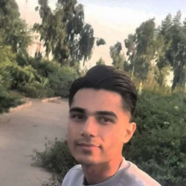 سیاره 9811