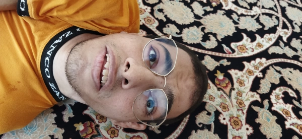 علی