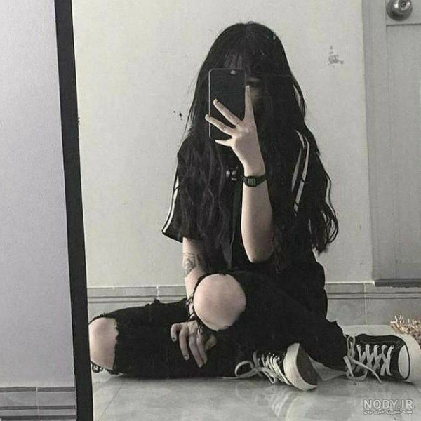 dark_karin