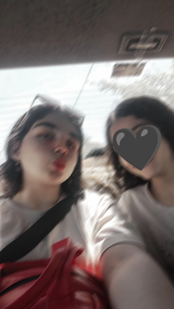 @Elena E