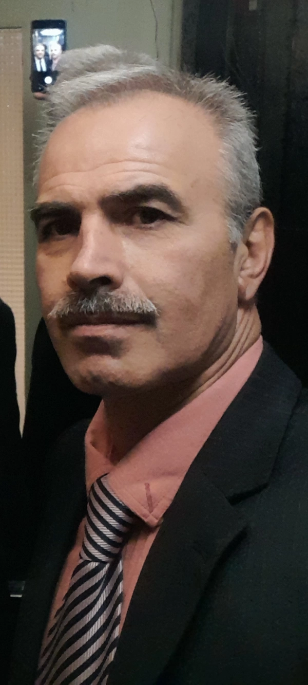 عارف