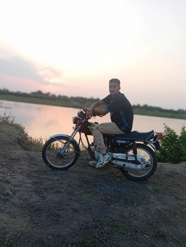 Ali Tk