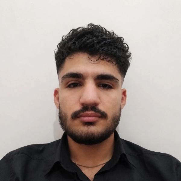 Amir 22