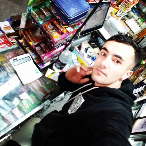 پیام عبدالازاده