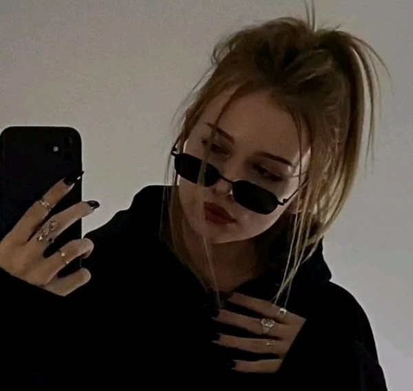 Melikaaaaaaa