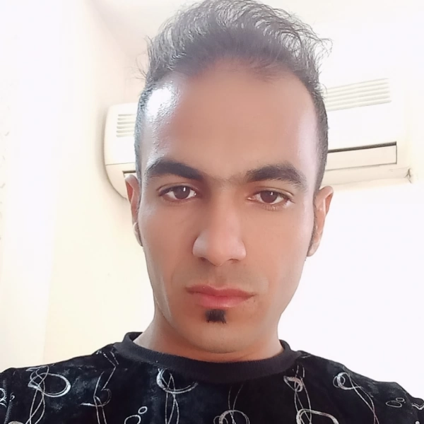 مومنی