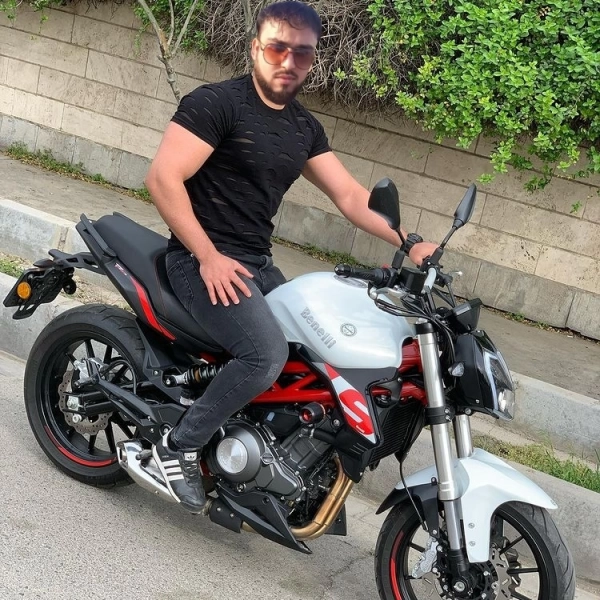 آرمان اهوازی