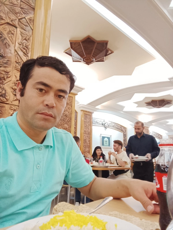 آرش نوروزی