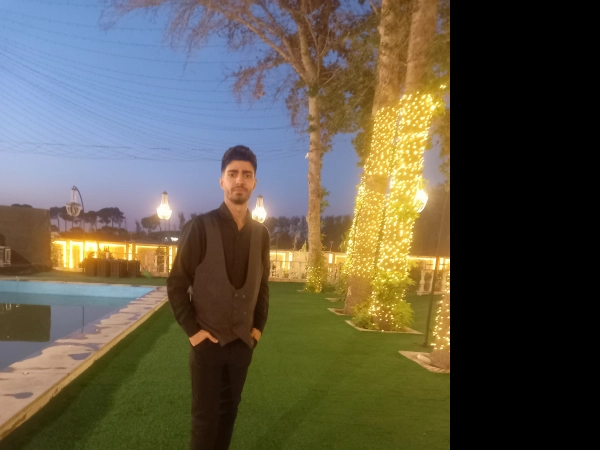 Amir1380