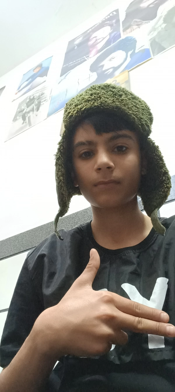 ali_x_b