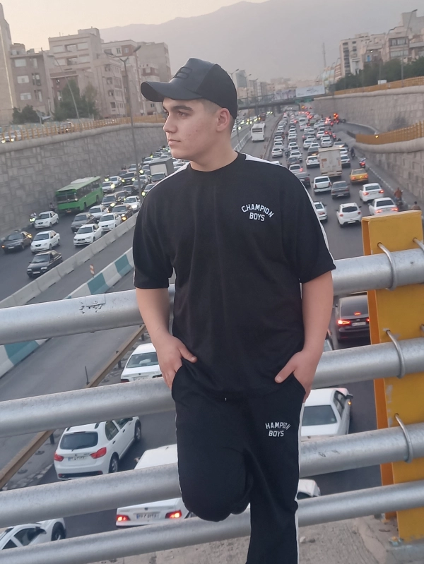 نیما.