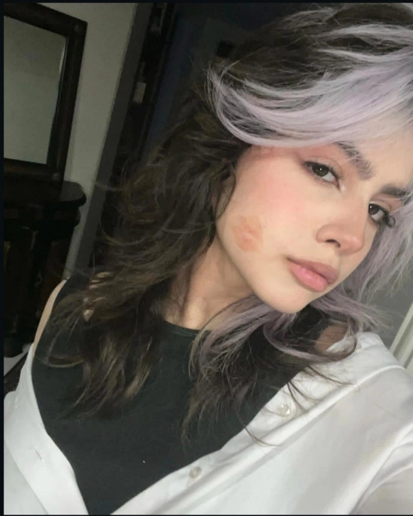 الینا