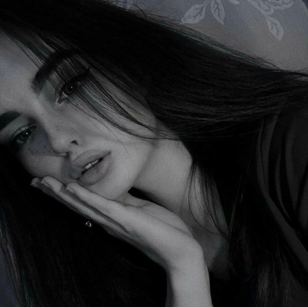 elnaz