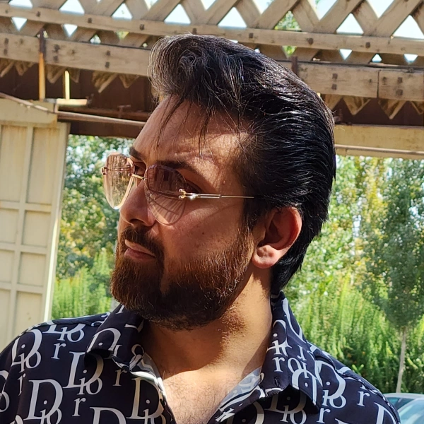 امیدمحمدی
