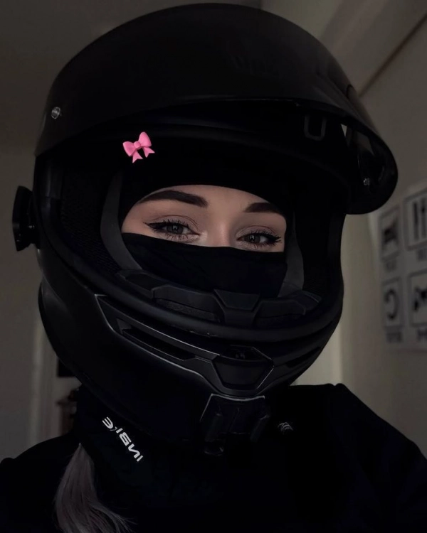 نرگس