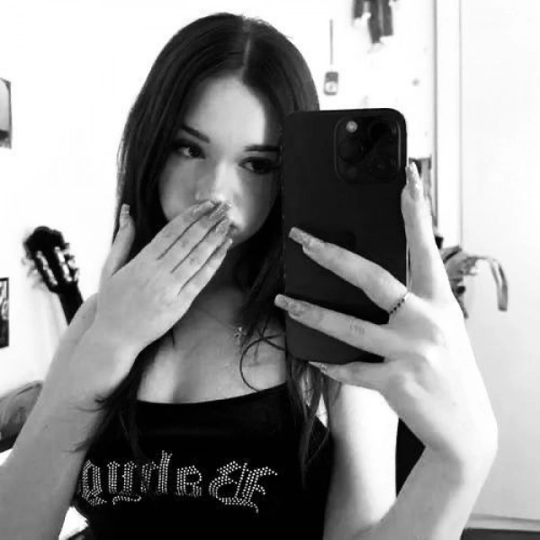 Ava