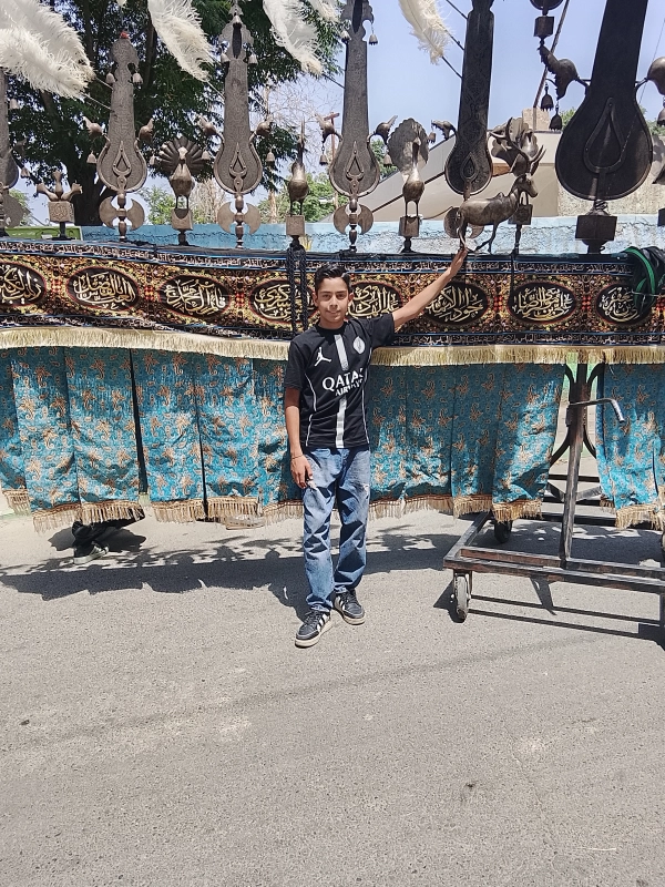 کمیل نگهبان