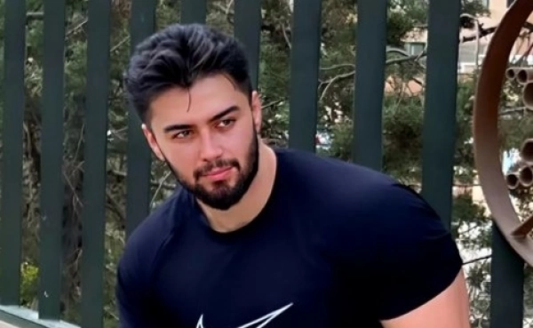 داریوش وفایی