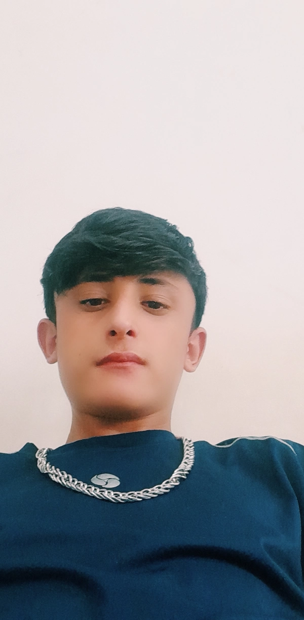 عبد الموبین  حکمی