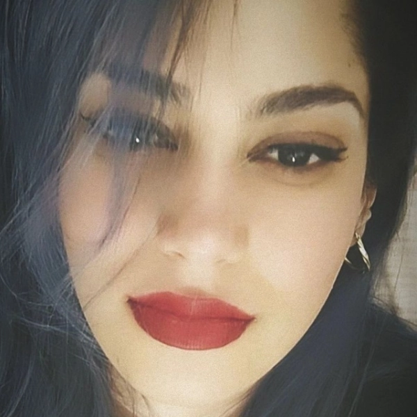 Miss Elnaz