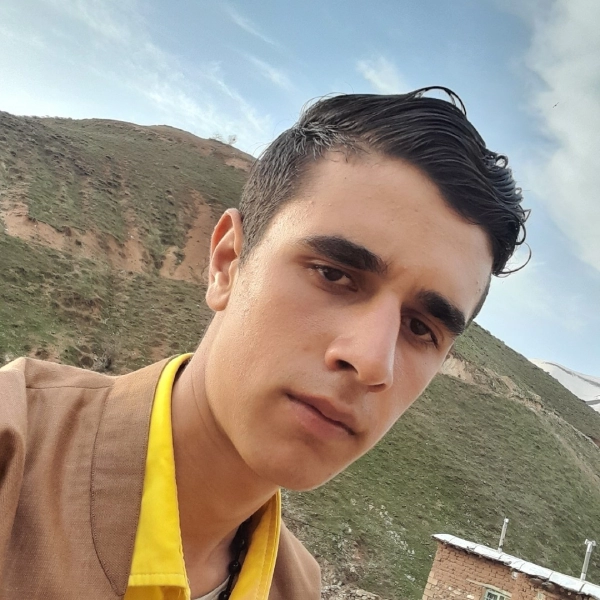 آهون کریم زاده