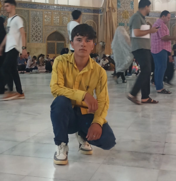 خوشحالم تورا دارم