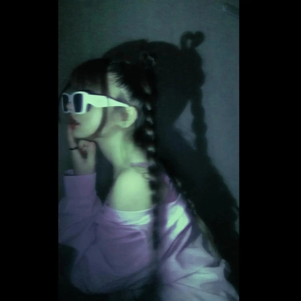 Ms_ZxA