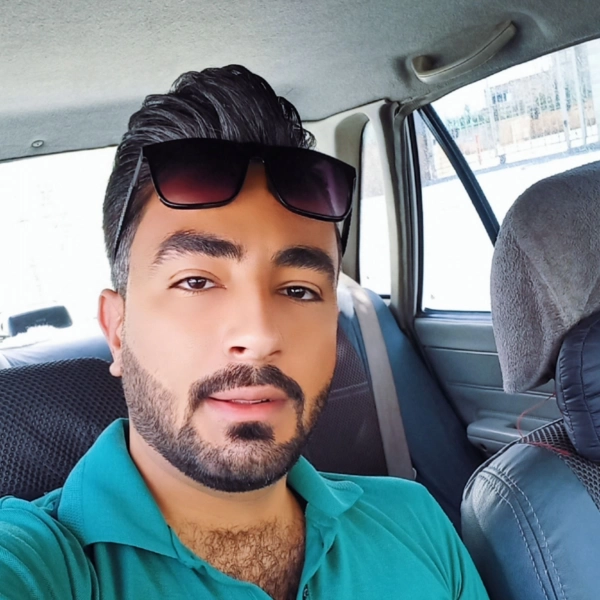 علی