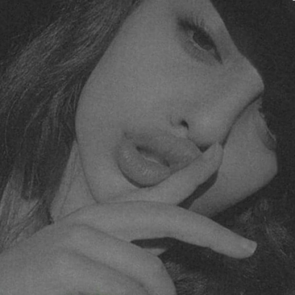 ❥Nastaran