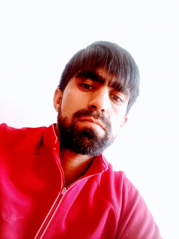 یاشار موسوی