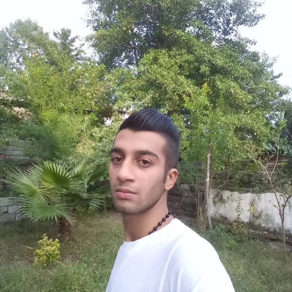 رضا خزائی
