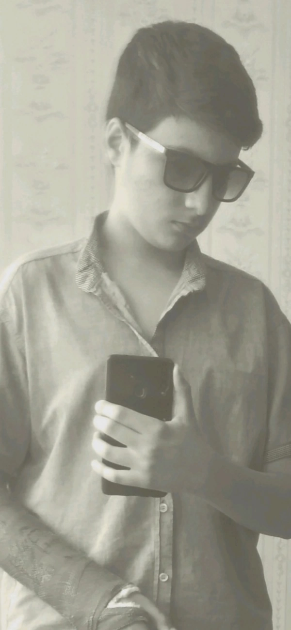 عقرب عاشق