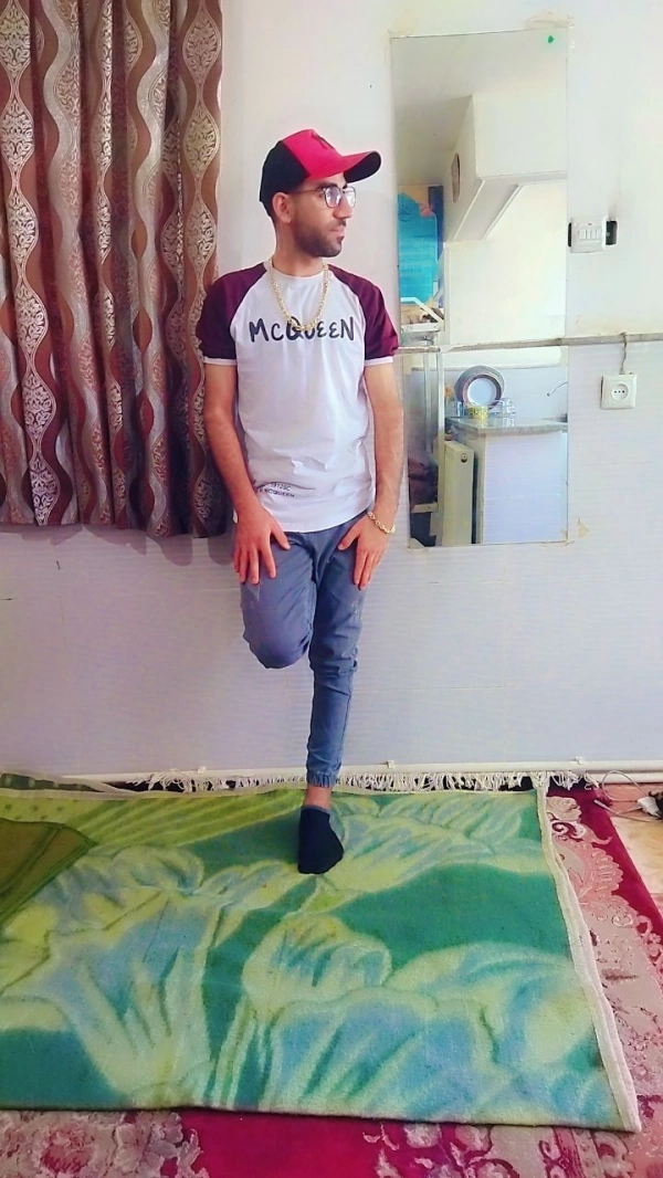 ابوالفضل زحمت کش