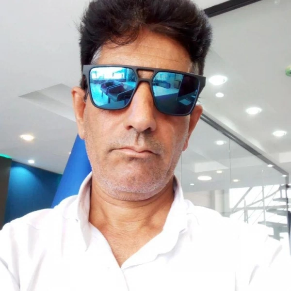 9،8 جهانبخش اسدی