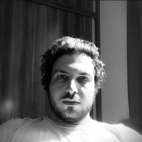 علی