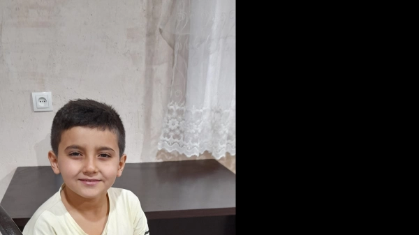 امیر عباس آقایاری