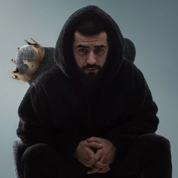 Я русский мальчик живущий в Иране