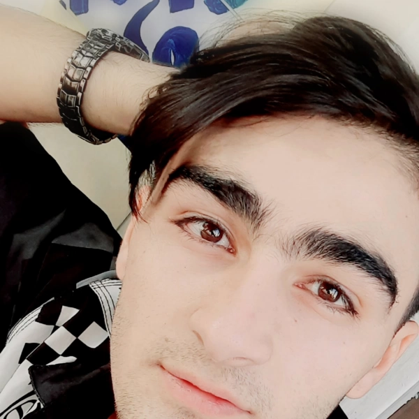 رضا طاهری