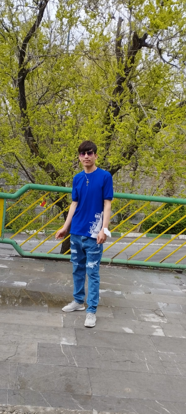 علیرضا