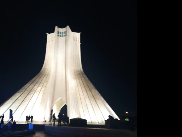 میثم