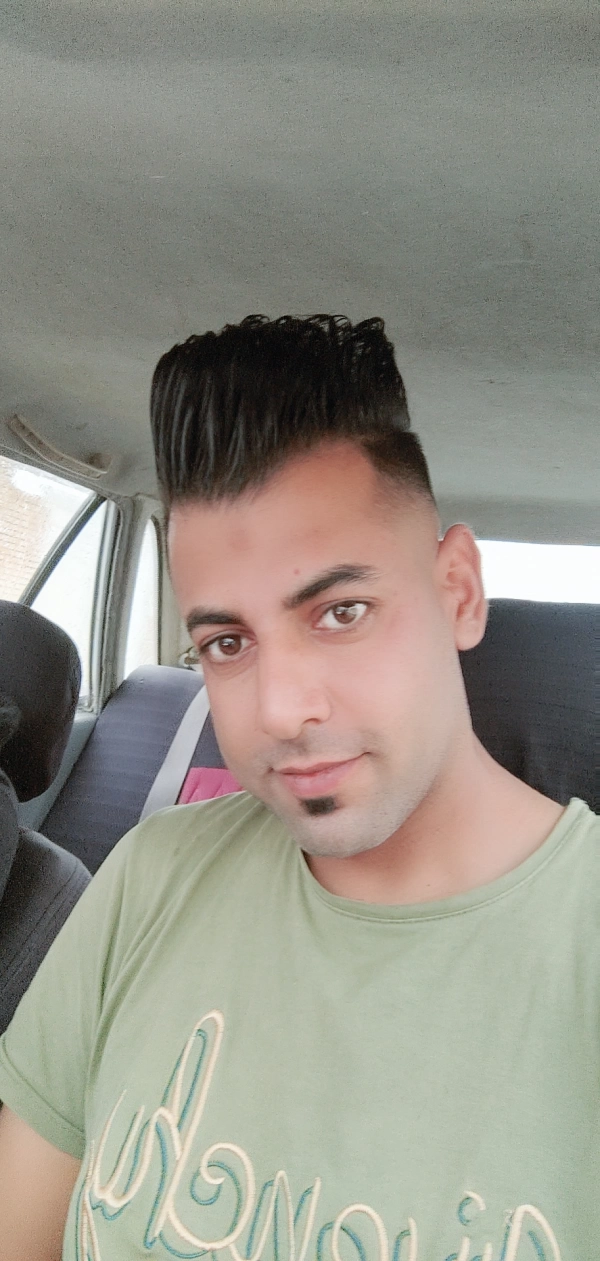 علیرضا