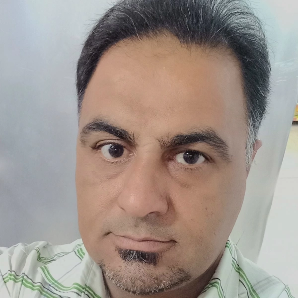 علی