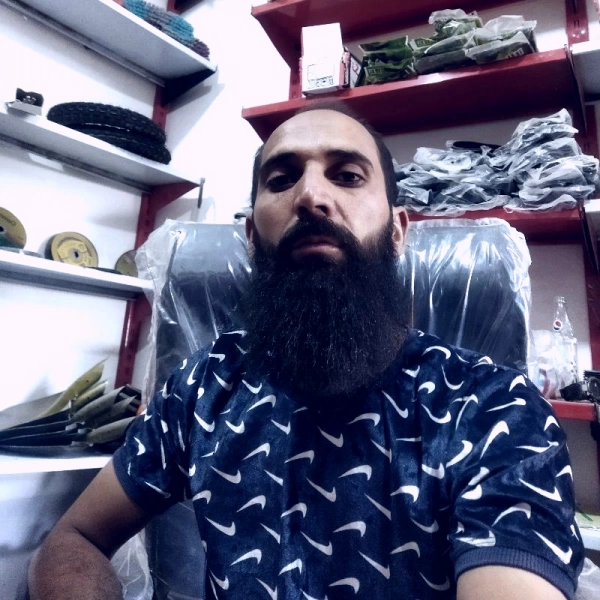 بهزادآزاد سلجوقی