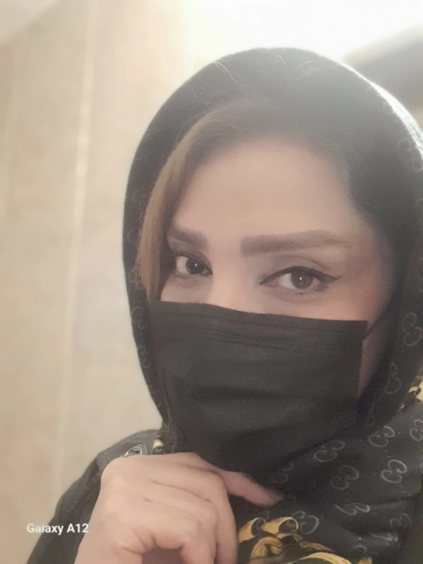 نیوشا