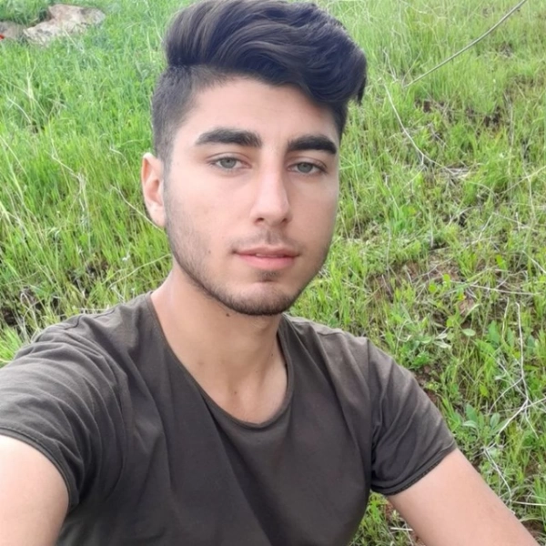 پژمان ۱۳۸۰