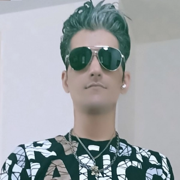 @mahdivahidi1373