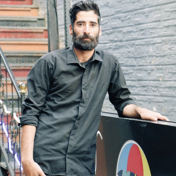 وحید