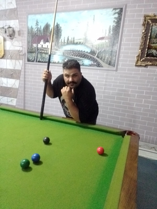 مهرداد تک