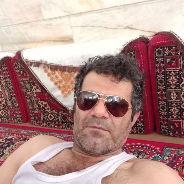 علی
